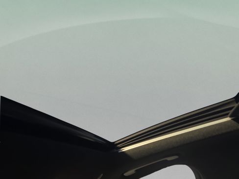 Used 2019 Mercedes-Benz C 300 Sedan image 27