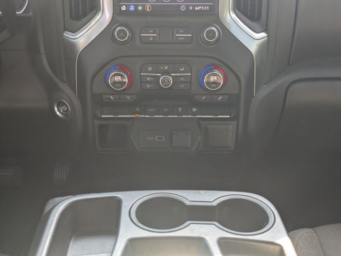 Used 2019 Chevrolet Silverado 1500 LT w/ All-Star Edition image 19