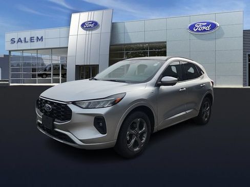 Certified 2023 Ford Escape ST-Line Select w/ Tech Pack #2 AWD/4WD image 6