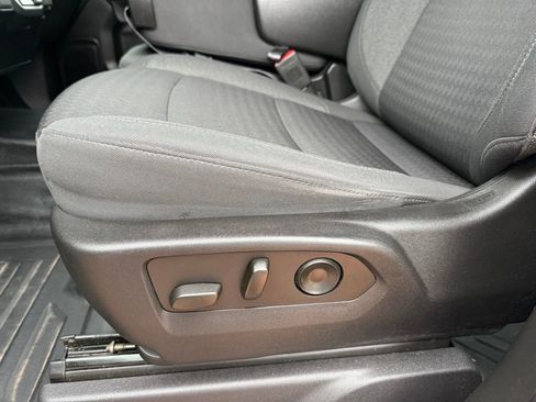 Used 2022 GMC Sierra 1500 Pro w/ 1SA Safety Plus Package image 15