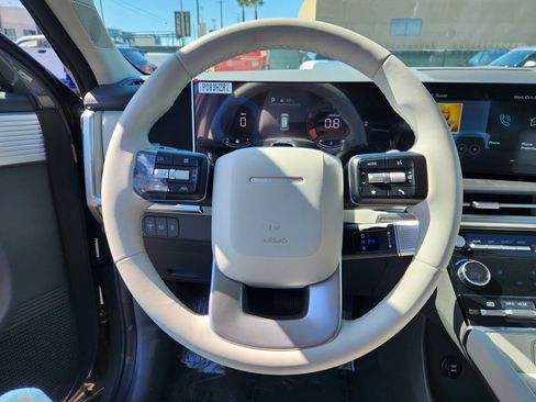 New 2025 Hyundai Santa Fe SEL image 35