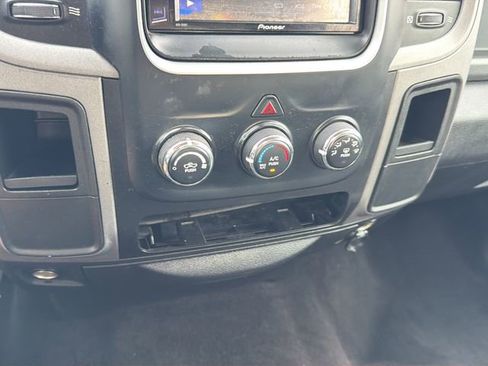 Used 2014 RAM 1500 Express image 27