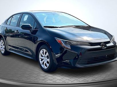 Used 2025 Toyota Corolla LE