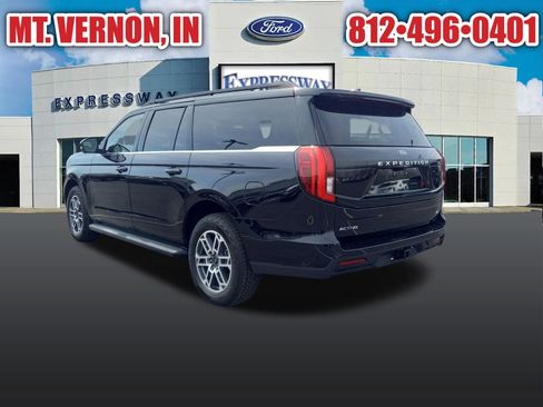 Used 2025 Ford Expedition Max Active image 10