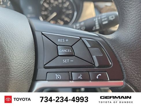 Used 2020 Nissan Rogue S FWD image 25