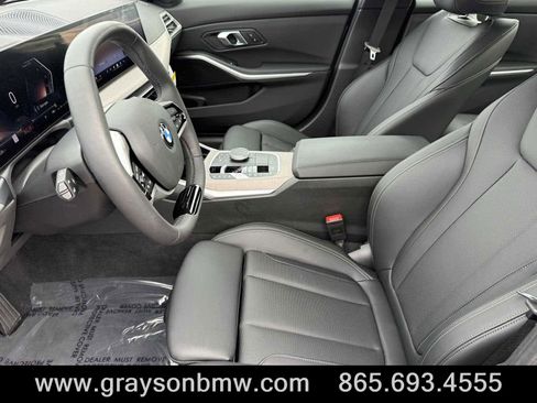 Used 2025 BMW 330i Sedan image 20