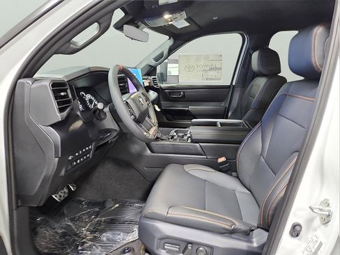New 2026 Toyota Tundra SR5 AWD/4WD image 10