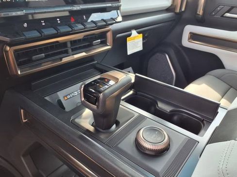 New 2025 GMC Hummer EV 3X w/ Extreme Off-Road Package image 17