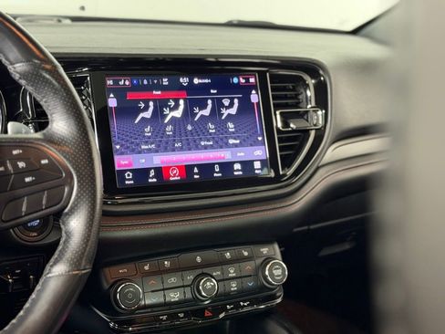 Certified 2022 Dodge Durango R/T w/ Blacktop Package image 16