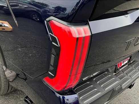 New 2026 Toyota Tundra Platinum AWD/4WD image 15