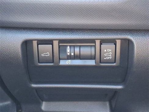 Certified 2025 Subaru Forester Premium image 22