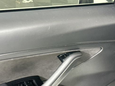 Used 2020 Tesla Model 3 Standard Range Plus image 15