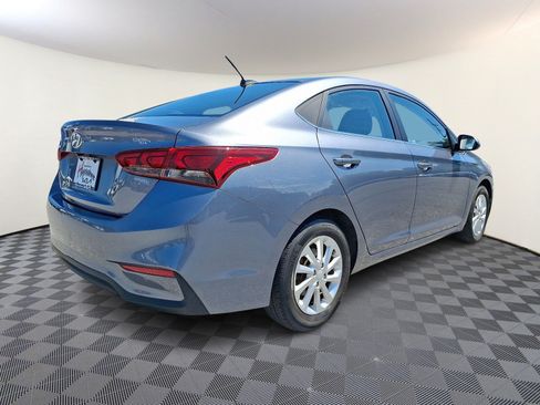 Used 2020 Hyundai Accent SEL FWD image 6