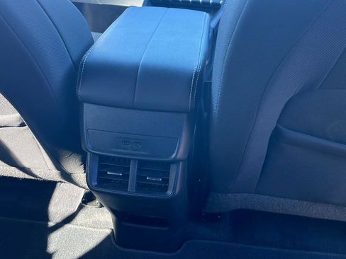 Used 2025 GMC Terrain Elevation image 26