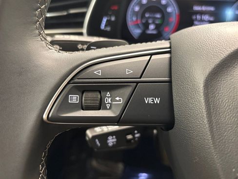 Used 2025 Audi Q7 3.0T Premium Plus AWD/4WD image 33