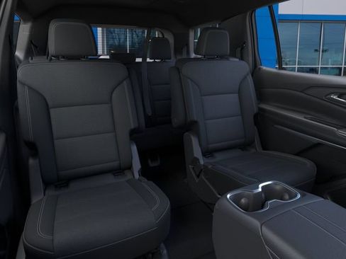 New 2027 Chevrolet Traverse LT FWD image 17