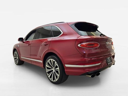 Certified 2021 Bentley Bentayga AWD/4WD image 3