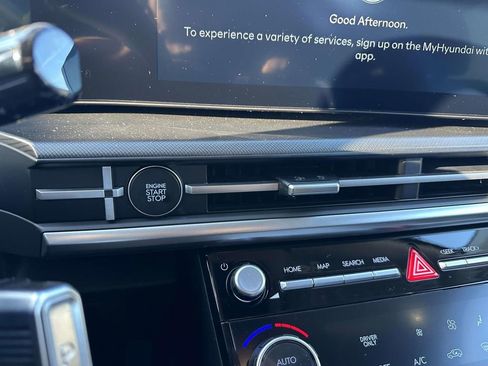 New 2026 Hyundai Santa Fe SE image 21
