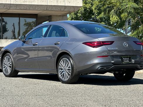 Used 2026 Mercedes-Benz CLA 250 image 3