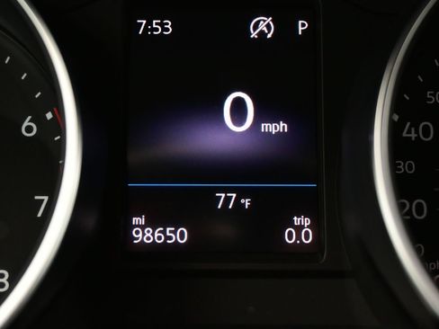 Used 2019 Volkswagen Tiguan SE AWD/4WD image 26