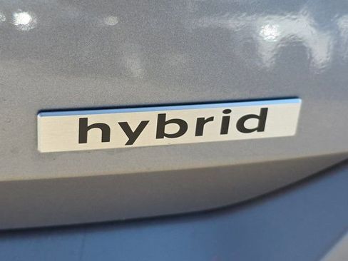 Certified 2025 Hyundai Elantra SEL image 6