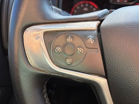 Used 2015 GMC Canyon SLT w/ Driver Alert Package image 6