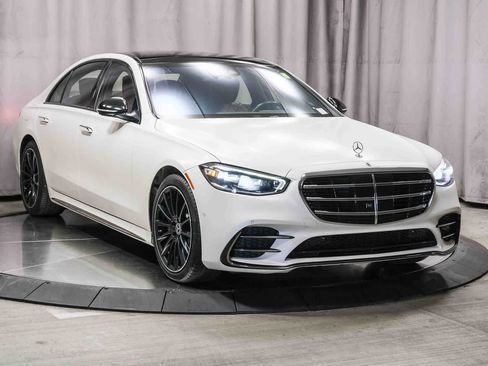 Certified 2023 Mercedes-Benz S 580e 4MATIC Sedan image 5