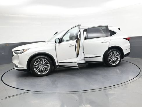 Used 2023 Acura MDX SH-AWD w/ Advance Package image 31