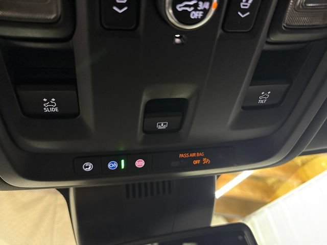 Used 2023 GMC Yukon SLT w/ SLT Premium Package AWD/4WD image 47