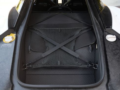 Used 2023 McLaren GT RWD image 22