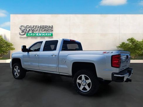 Used 2016 Chevrolet Silverado 2500 LTZ w/ Duramax Plus Package AWD/4WD image 3
