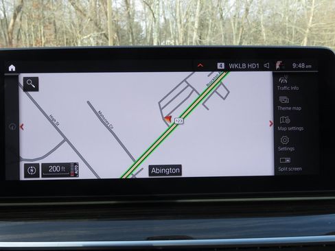 Used 2022 BMW 530i xDrive 530i xDrive w/ Premium Package image 25