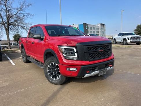 Used 2021 Nissan Titan PRO-4X w/ Pro-4x Convenience Package image 1