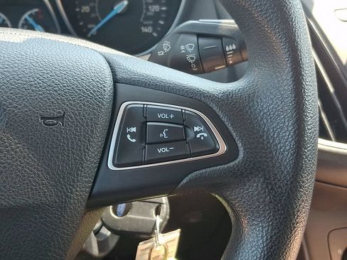 Used 2017 Ford Focus SE FWD image 20