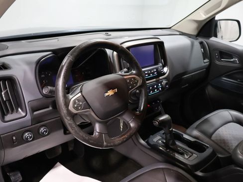 Used 2017 Chevrolet Colorado Z71 image 14