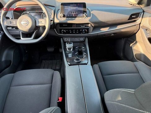 Used 2023 Nissan Rogue S AWD/4WD image 13