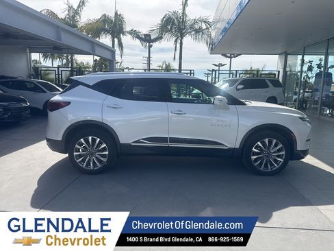 Used 2023 Chevrolet Blazer Premier w/ LPO, Sport Package image 9