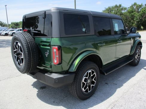 New 2025 Ford Bronco Outer Banks image 7