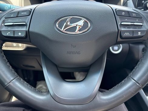 Used 2022 Hyundai Kona Limited w/ Cargo Package AWD/4WD image 15