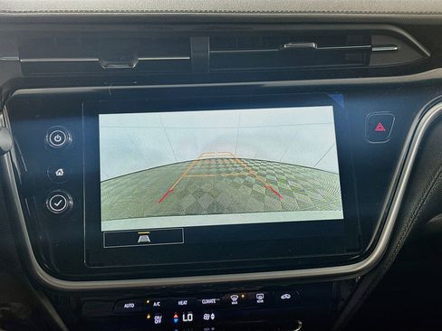 Used 2023 Chevrolet Bolt LT FWD image 21
