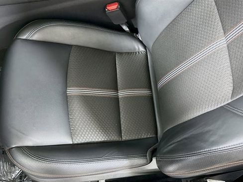 Used 2023 Nissan Altima 2.5 SR image 18