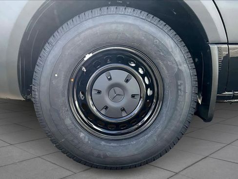 New 2026 Mercedes-Benz Sprinter 2500 image 16