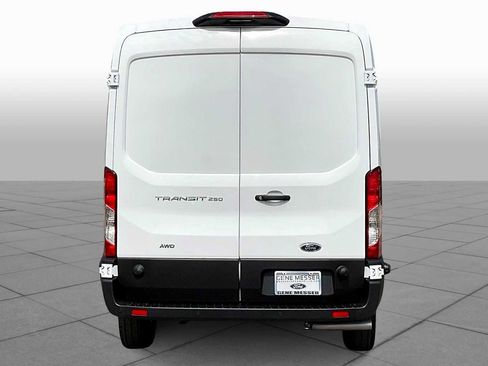 New 2025 Ford Transit 250 image 4