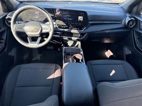 Used 2025 Chevrolet Equinox LT image 14