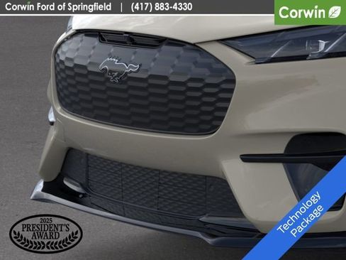 New 2026 Ford Mustang Mach-E Premium image 20