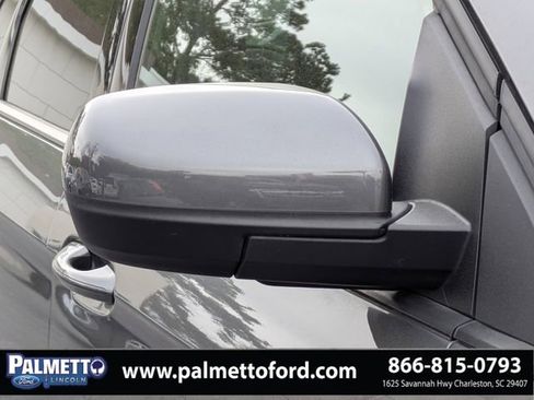 Used 2024 Ford Edge ST-Line image 11