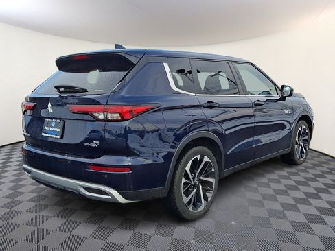 Used 2023 Mitsubishi Outlander SE image 7