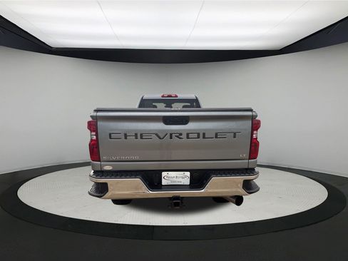 Used 2024 Chevrolet Silverado 2500 LT w/ Convenience Package AWD/4WD image 6