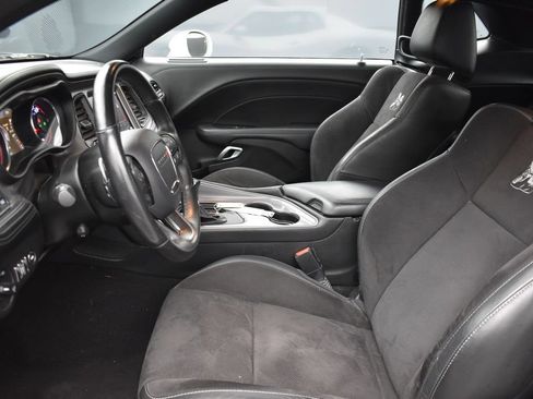 Used 2023 Dodge Challenger R/T Scat Pack w/ Plus Package RWD image 10