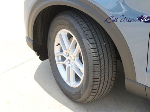 New 2026 Ford Explorer Active w/ Active Comfort Package RWD image 5